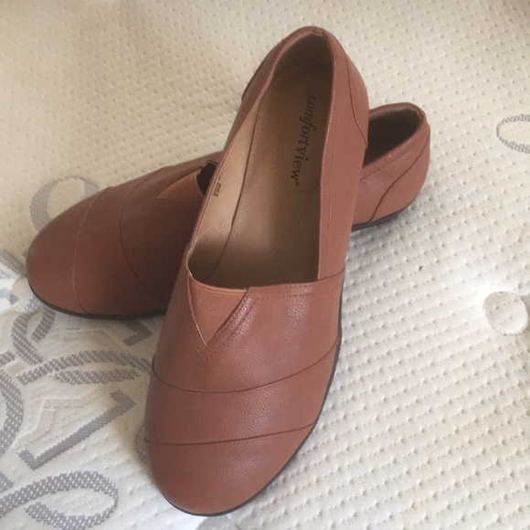 comfortview Shoes - 😍Comfortview 8WW shoes